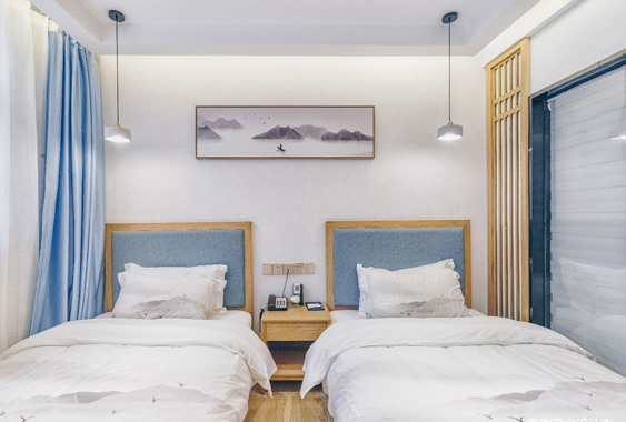 廣州裝修設(shè)計公司狀元紅精品民宿酒店裝修設(shè)計